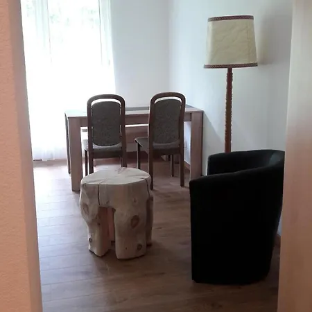 Praettigauerstr. 12 * Davos
