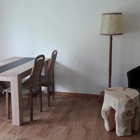 Apartment Praettigauerstr. 12